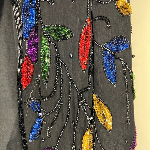 Small Embroidered Jacket - Picture 3 of 5